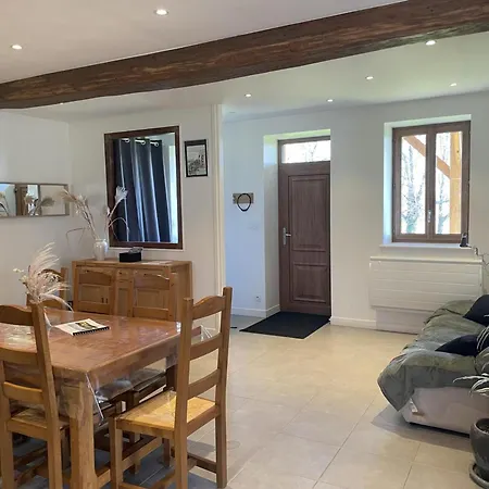 Nature 5 Pers. Au Pied Du Puy St Ambroise - Fr-1-489-440 * Saint-Leon (Allier)