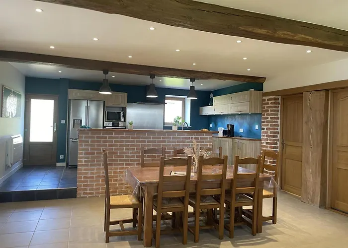 Nature 5 Pers. Au Pied Du Puy St Ambroise - Fr-1-489-440 *