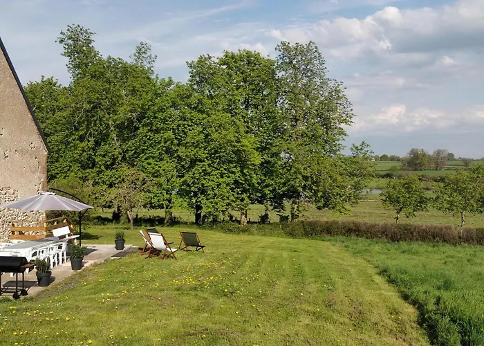 Nature 5 Pers. Au Pied Du Puy St Ambroise - Fr-1-489-440 *